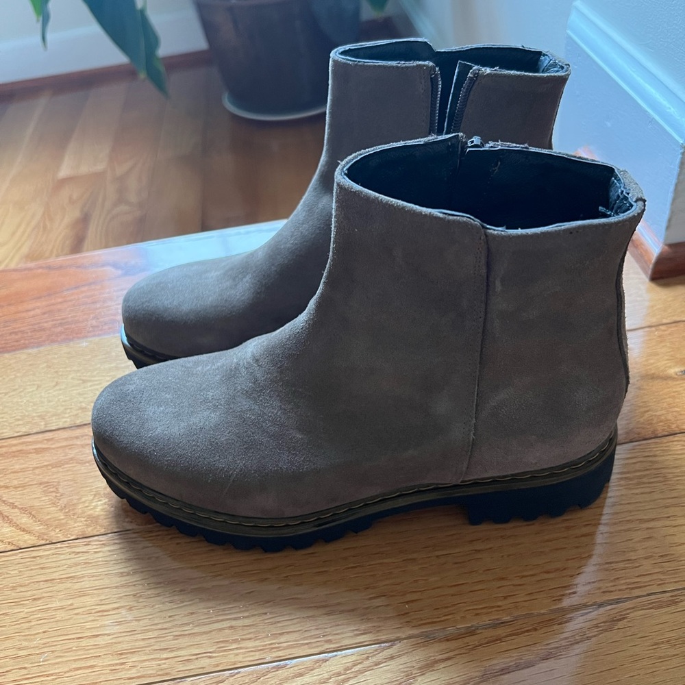Italian Taupe suede booties